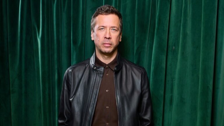 Андрей Мерзликин показал дочь и высказался о разводе