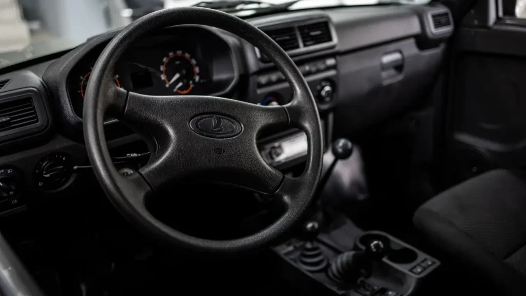 Автомобили без кондиционера: Lada и Dacia в списке