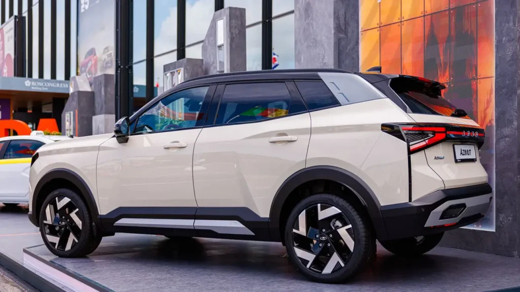 АвтоВАЗ инвестирует миллионы в Lada Azimut