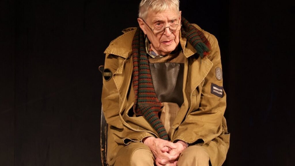 Басилашвили предложил запретить «Войну и мир» из-за нецензурной лексики