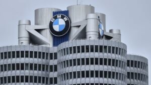 BMW переименовала российскую "дочку" - что это значит для рынка