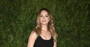 Британская актриса Джеймс в откровенном образе