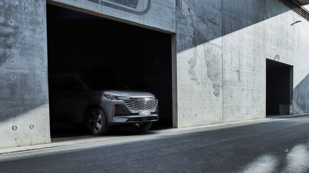 Changan выводит на российский рынок новую марку Uni