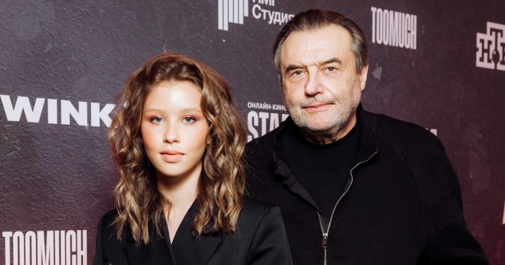 Дочь Юлии Пересильд поддержала отца-режиссера