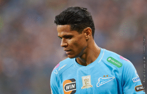 Дуглас Сантос отказался от российского спортивного гражданства