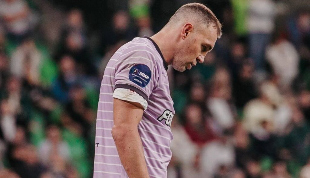 Дзюба был готов играть за «Акрон», но Тедеев решил поберечь его