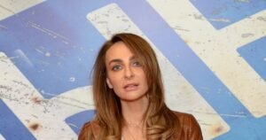 Екатерина Варнава шокировала粉丝 выходом на сцену без штанов