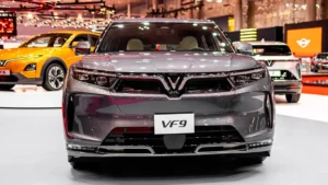 Электровнедорожник VinFast VF9: роскошь, тишина и 10-летняя гарантия