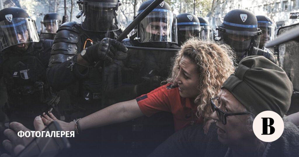 Франция на грани: общенациональная забастовка против бюджетной политики