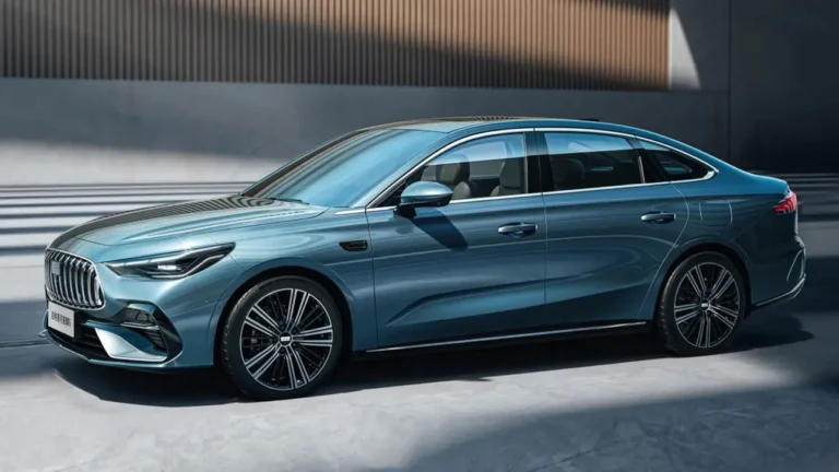 Geely Galaxy Starshine6 PHEV: Продажи стартуют 26 сентября