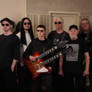 Группа «Пикник» переиздала дебютный альбом «Дым» к 45-летию