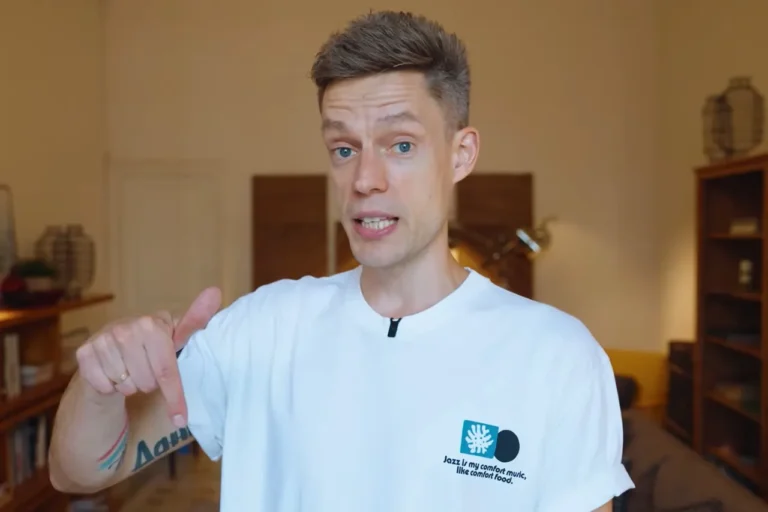 Юрий Дудь рассказал о неожиданном отказе вести «Премию Муз-ТВ»