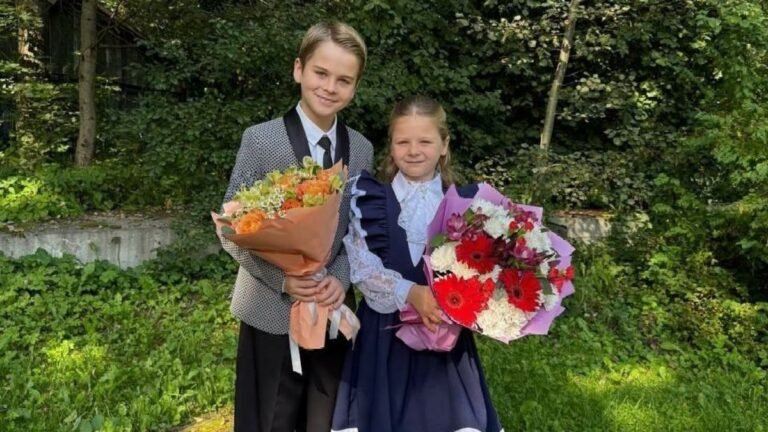 Как российские звезды отметили День знаний 1 сентября