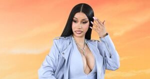 Карди Би сделала признание об уменьшении ягодиц