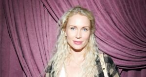 Катя Гордон о работе с Еленой Товстик: «Пошлю ее к черту»