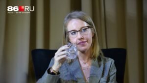 Ксения Собчак очарована: пожарный из ХМАО стал звездой соцсетей