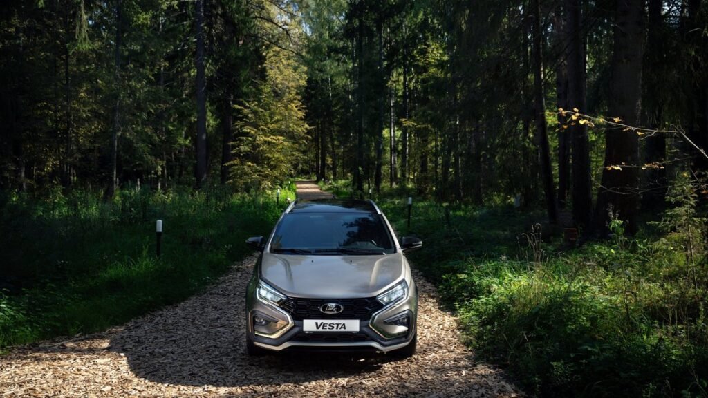 Lada Vesta отмечает 10-летие: эволюция и перспективы
