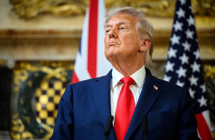 Медиаскандал вокруг Трампа в США: конфликт с комиком и суд с NYT