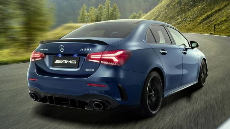 Mercedes-AMG A35: прощание с бензином в России
