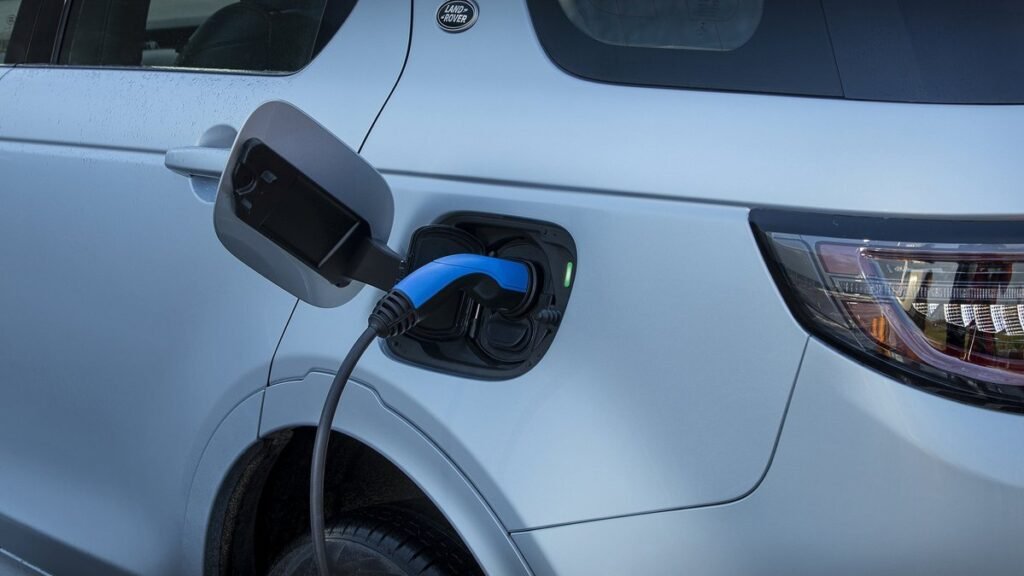 Мерц выступает за отмену запрета на авто с ДВС в ЕС