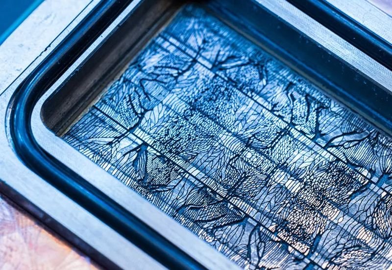 Microsoft тестирует охлаждение чипов через микроканалы в кремнии