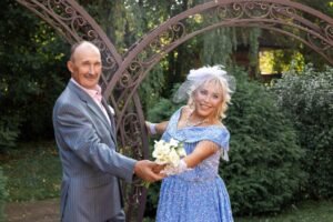 Мила Милтон снова в центре внимания: свадьба в 60 лет