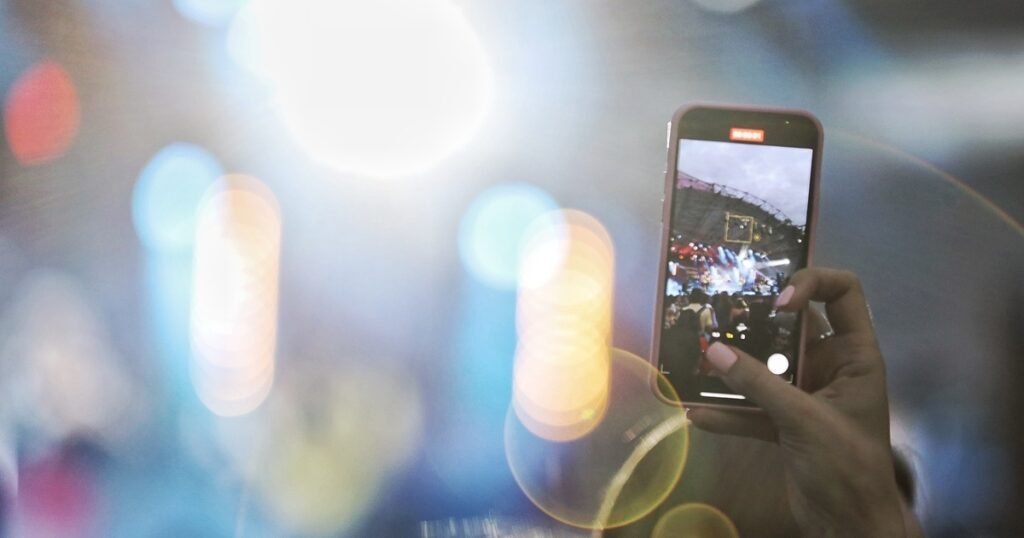 Мизулина просит СК и Генпрокуратуру проверить Егора Крида после «голой вечеринки» для детей