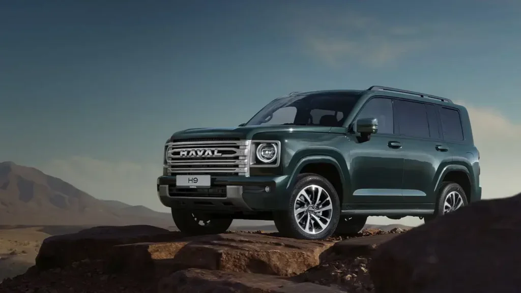 Названы победители премии 'Внедорожник года 2025' в России