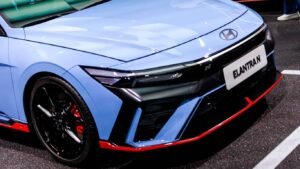 Новая Elantra N: 300-сильный турбомотор и конец спокойствию конкурентов