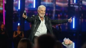 Олег Газманов и его семья пострадали от действий мошенников