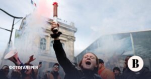 Протесты во Франции: как страна реагирует на политику жесткой экономии