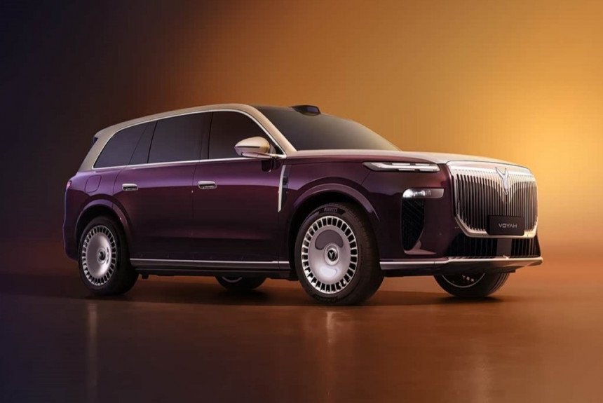 Раскрыты подробности о новом кроссовере Voyah Taishan