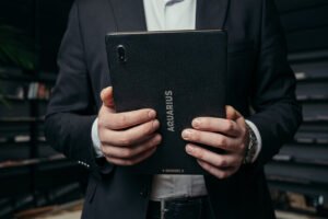 Российского производителя электроники «Аквариус» атакуют исками на 250 млн рублей