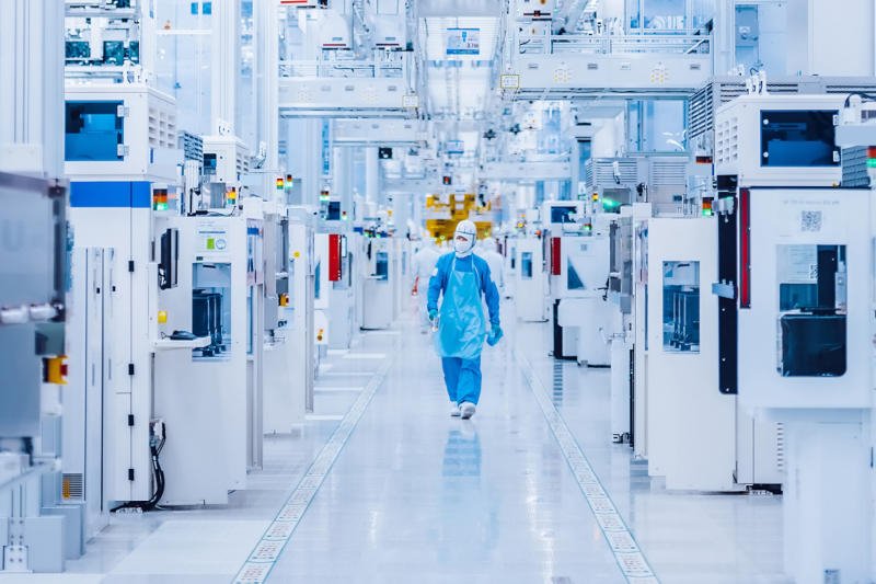 Samsung снижает цены на 2-нм чипы, бросая вызов TSMC