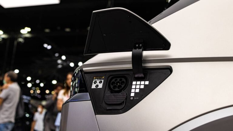 Самые доступные электромобили 2025 года: сравнение моделей