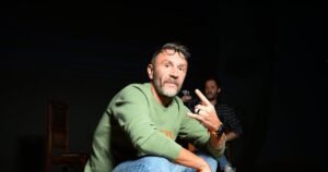 Сергей Шнуров закрыл последний бизнес в России