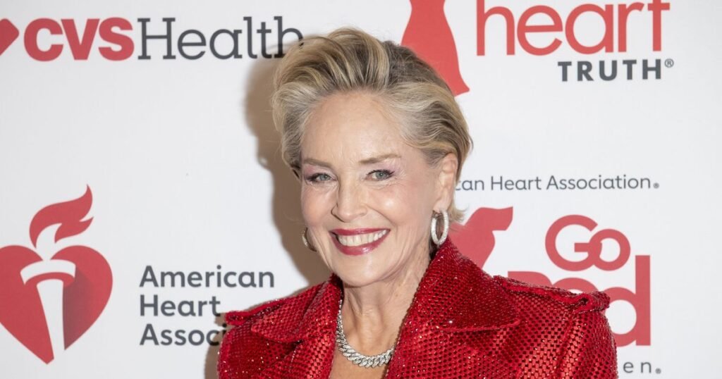 Шэрон Стоун в прозрачном платье на обложке Marie Claire