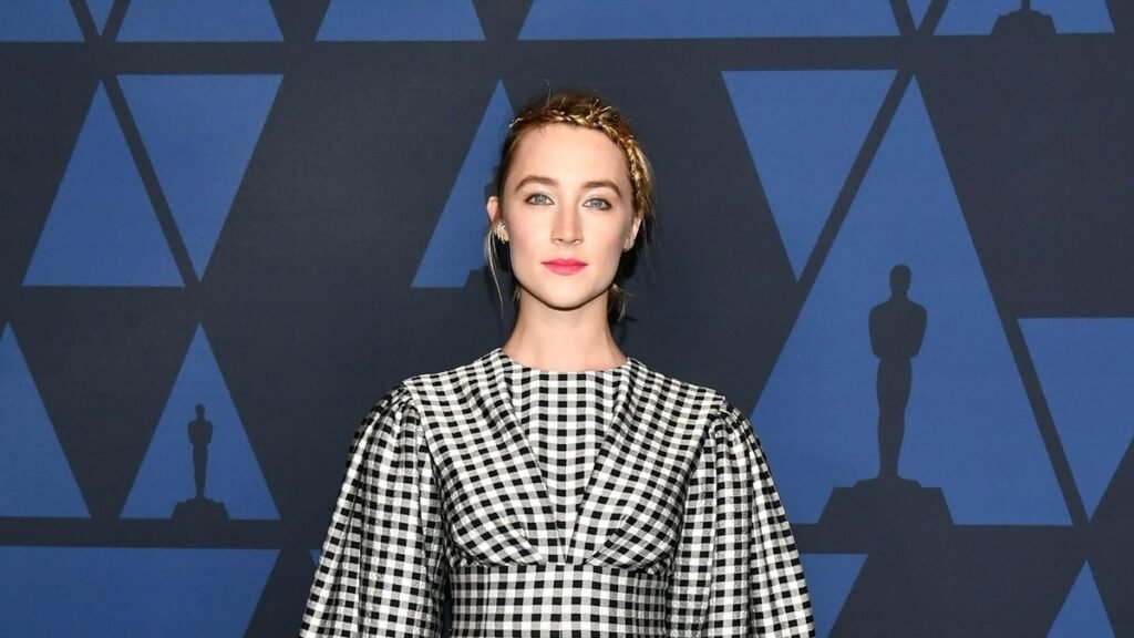 Сирша Ронан впервые стала матерью в 31 год