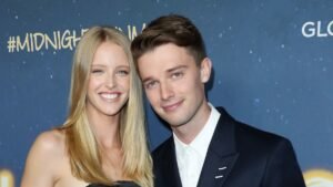 Сын Шварценеггера Патрик женился на модели Эбби Чемпион