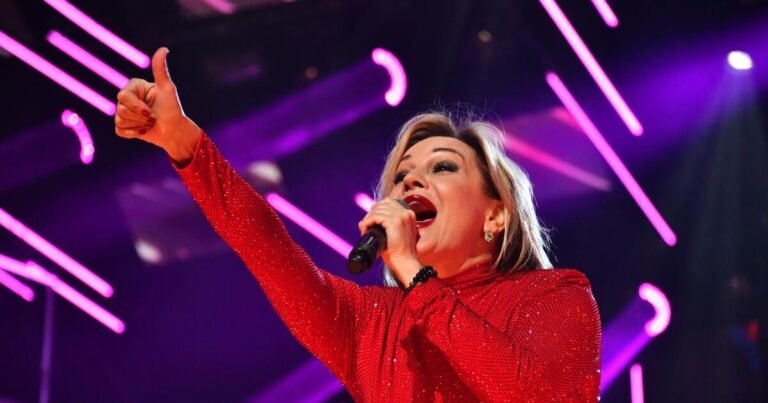 Танцор Булановой опроверг слухи о своем увольнении