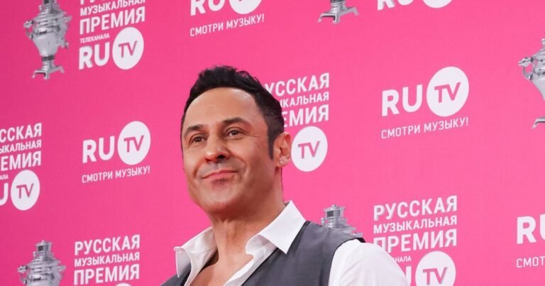 Теща Костюшкина удивила сеть своей внешностью