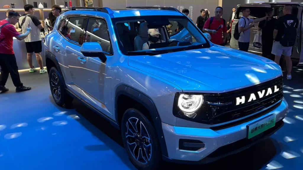 Топ-5 внедорожников и кроссоверов с автосалона в Чэнду-2025