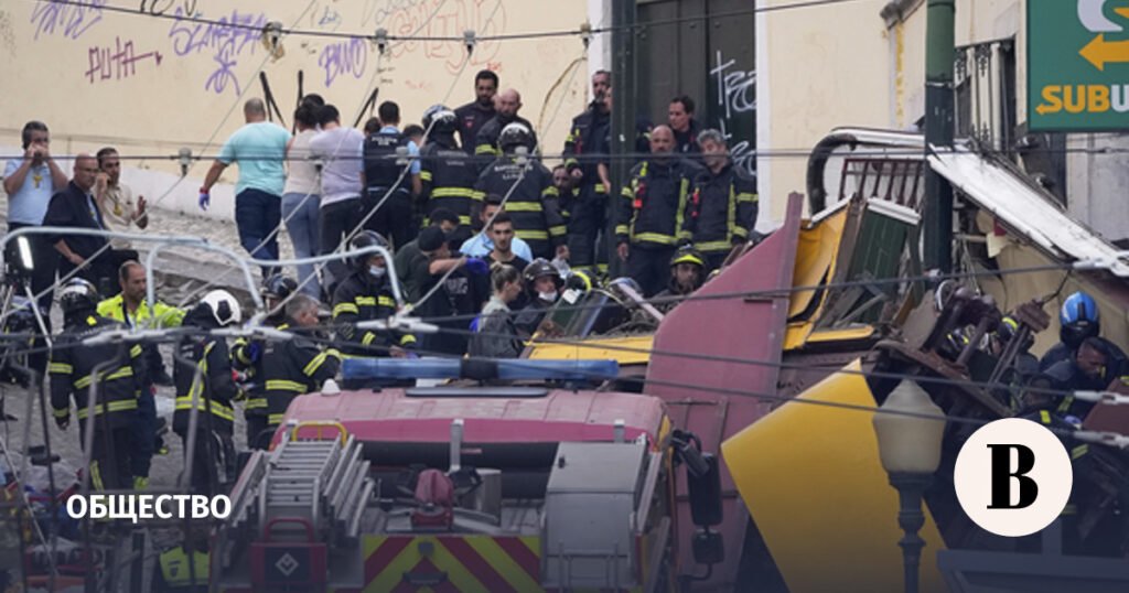 Трагедия в Лиссабоне: 15 человек погибли при крушении фуникулера