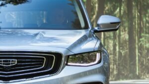 Три автомобиля резко подешевели на российском рынке