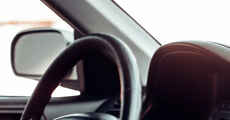 УАЗ выпустил обновленные внедорожники «Патриот» с улучшенной коробкой передач