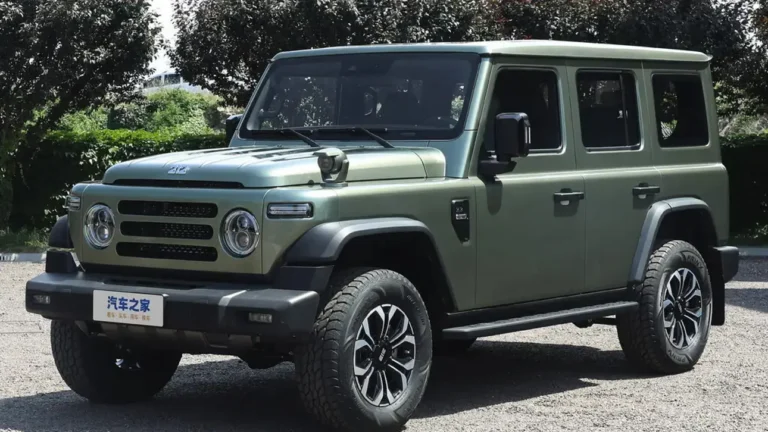 УАЗу не грозит конкуренция: новые китайские машины не вытеснят легенду