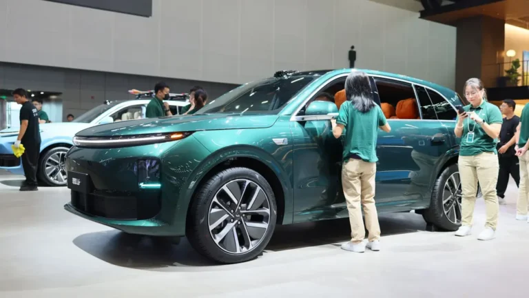 В Казахстане начались продажи Li Auto: цены радуют россиян