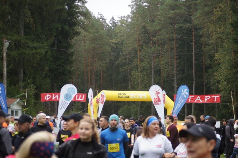 В Курортном районе Петербурга состоялся забег «Кросса наций»
