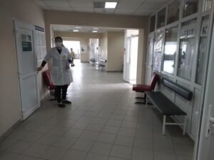 В России разгорелся скандал вокруг сокращения медсестер и их зарплат