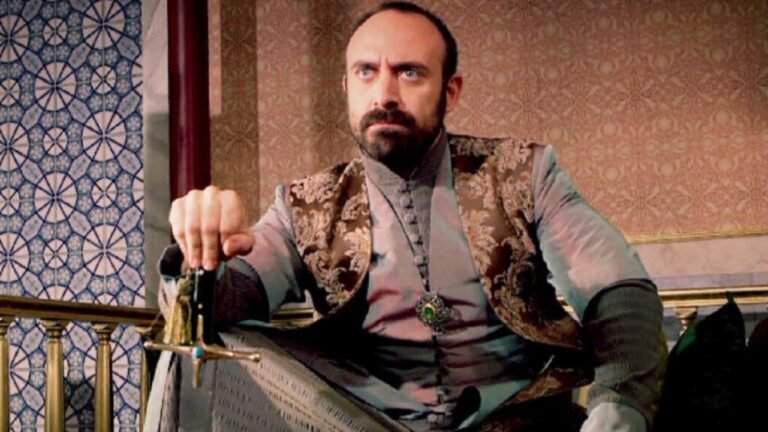 Великолепный век: как создатели обманули зрителей на 15 лет